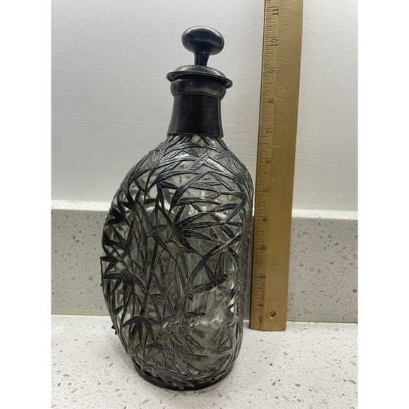 ANTIQUE CHINESE EXPORT HALLMARKED STERLING SILVER OVERLAY 3 SIDED GLASS DECANTER